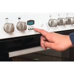 Indesit-Double-Cooker-DD60G2CG-W--UK-White-A--Enamelled-Sheetmetal-Lifestyle_People