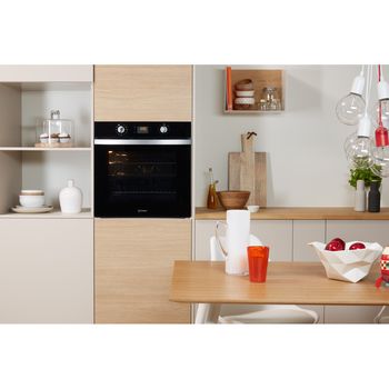 Indesit OVEN Built-in IFW 4841 C BL UK Electric A+ Lifestyle frontal