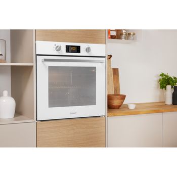 Indesit OVEN Built-in IFW 6340 WH UK Electric A Lifestyle perspective