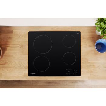 Indesit HOB RI 161 C Black Radiant vitroceramic Lifestyle frontal