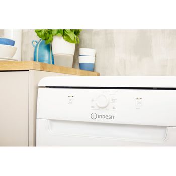 Indesit-Dishwasher-Free-standing-DSFE-1B19-C-UK-Free-standing-A--Lifestyle-control-panel