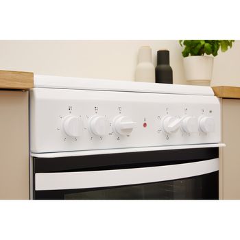 Indesit Cooker IS5V4KHW/UK White Electrical Lifestyle control panel