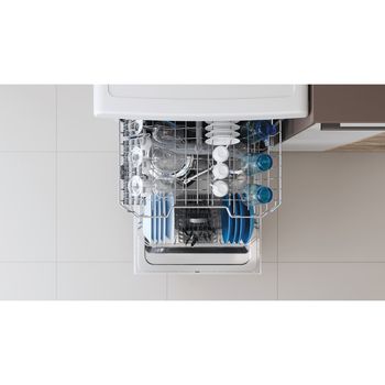 Indesit-Dishwasher-Freestanding-DFE-1B19-UK-Freestanding-F-Lifestyle-detail