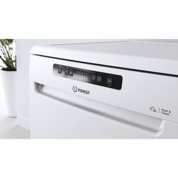 Indesit-Dishwasher-Freestanding-DFC-2C24-UK-Freestanding-E-Lifestyle-control-panel