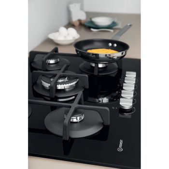 Indesit-HOB-ING-72T-BK-Black-GAS-Lifestyle-detail