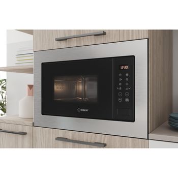 Indesit Microwave Built-in MWI 125 GX UK Stainless steel Electronic 25 MW+Grill function 900 Lifestyle perspective open