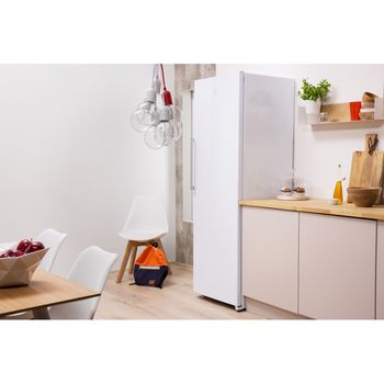 Indesit-Refrigerator-Freestanding-SI8-1Q-WD-UK-1-Global-white-Lifestyle-perspective
