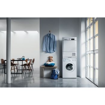 Indesit Washing machine Freestanding IWC 81483 W UK N White Front loader D Lifestyle people