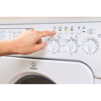 Indesit-Washer-dryer-Built-in-IWDE-126--UK--White-Front-loader-Lifestyle-people