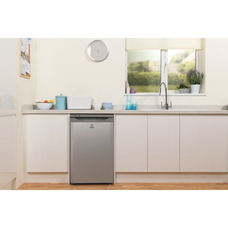 Indesit-Refrigerator-Free-standing-TFAA-10-SI--UK--Silver-Lifestyle_Frontal