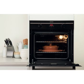 Indesit-OVEN-Built-in-FIM-33-K.A--BK--GB-Electric-A-Lifestyle_Frontal_Open