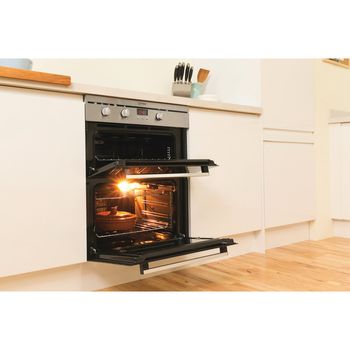 Indesit-Double-oven-FIMU-23-IX-S-Inox-B-Lifestyle_Perspective_Open