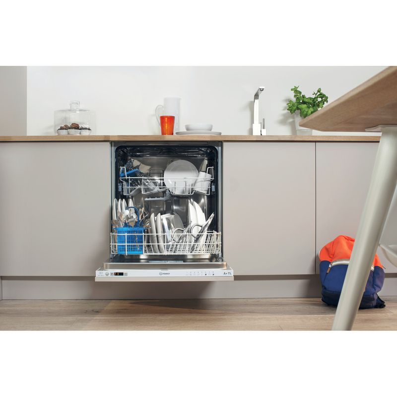 Indesit-Dishwasher-Built-in-DIFP-18B1-UK-Full-integrated-A-Lifestyle-frontal-open