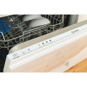Indesit-Dishwasher-Built-in-DIF-04B1-UK-Full-integrated-A-Lifestyle-control-panel