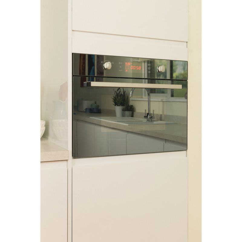 Built in Microwave oven Indesit MWI 424 (MR) UK