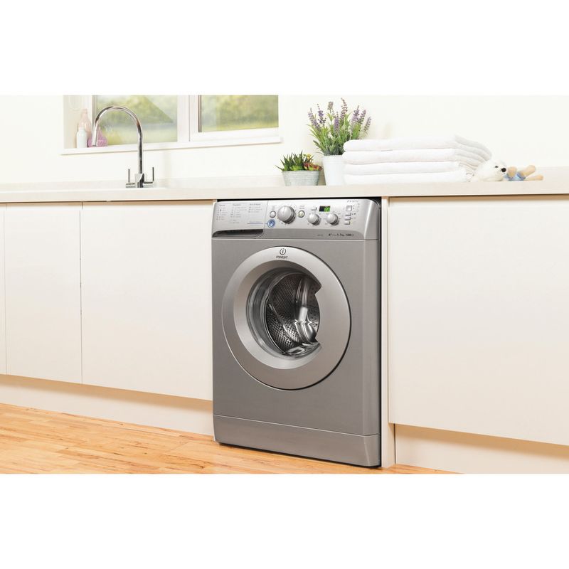 Indesit-Washing-machine-Free-standing-XWD-71252-S-UK-Silver-Front-loader-A---Lifestyle_Perspective