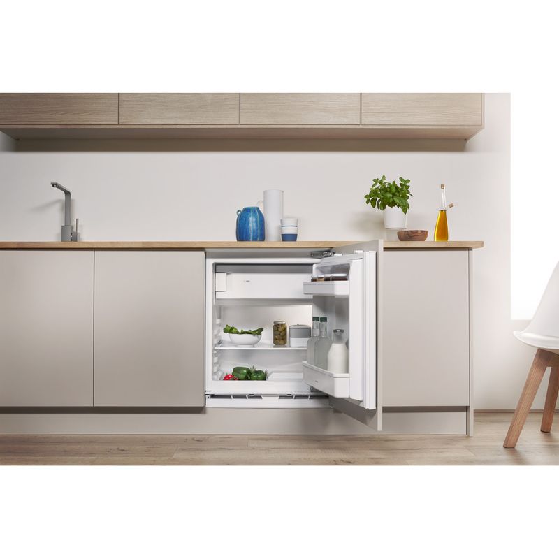 Indesit-Refrigerator-Built-in-IF-A1.UK-Steel-Lifestyle-frontal-open