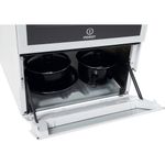 Indesit-Cooker-I5ESH-W--UK-White-Lifestyle_Detail