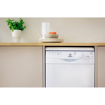 Indesit-Dishwasher-Free-standing-DSR-15B1-UK-Free-standing-A-Lifestyle-control-panel