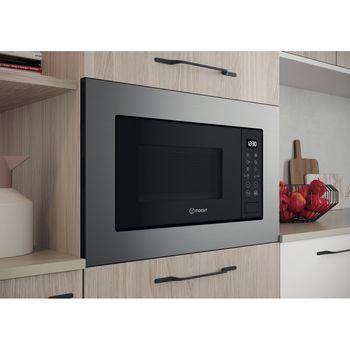 Indesit Microwave Built-in MWI 120 GX UK Stainless steel Electronic 20 MW+Grill function 800 Lifestyle perspective