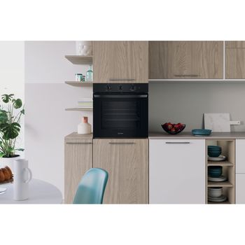 Indesit OVEN Built-in IO 232H B UK Electric A Lifestyle frontal