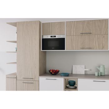 Indesit-Microwave-Built-in-IM-K12-XUK-Stainless-steel-Electronic-22-MW-Grill-function-750-Lifestyle-perspective